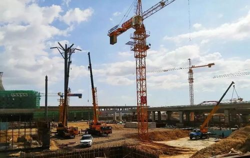 經(jīng)過(guò)施工方的層層篩選,徐工產(chǎn)品脫穎而出,順利進(jìn)入大同高鐵站助力其